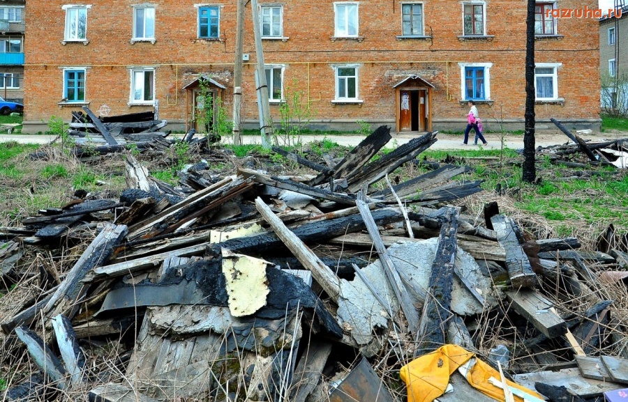 Александровск - Весенние виды провинциального городка