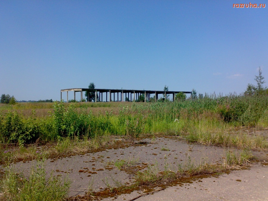 Остров - Останки аэродрома под Заборовьем