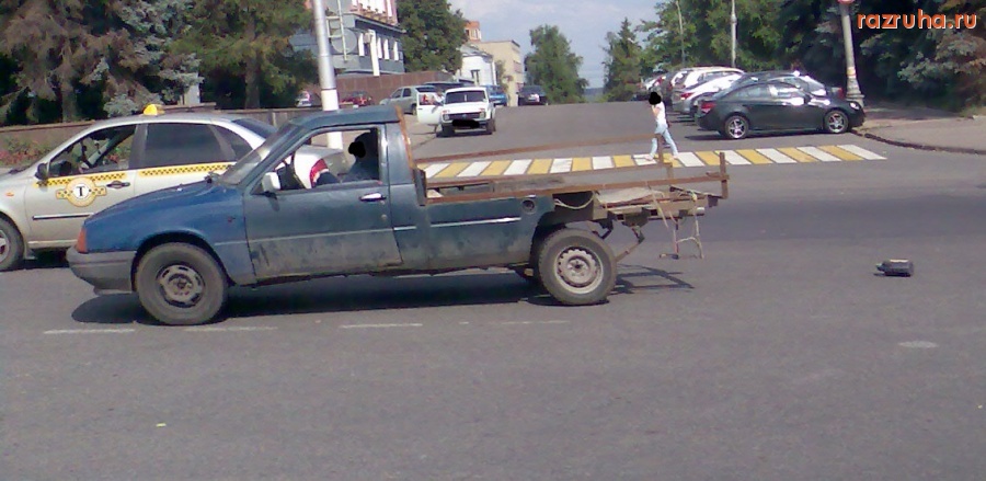 Автомобили - Ничего лишнего