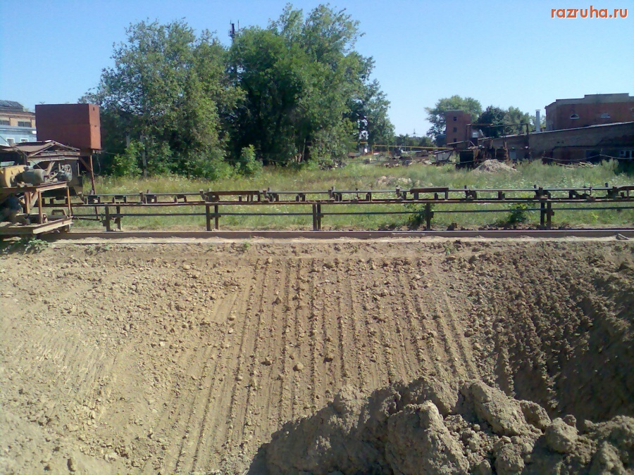 Автомобили - Роторная землечерпалка