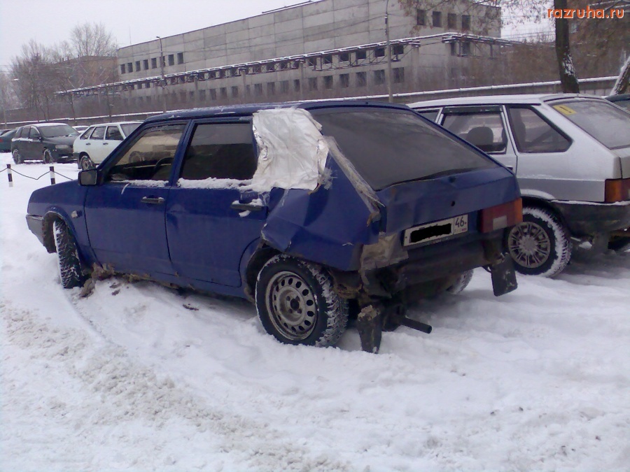 Автомобили - Задница