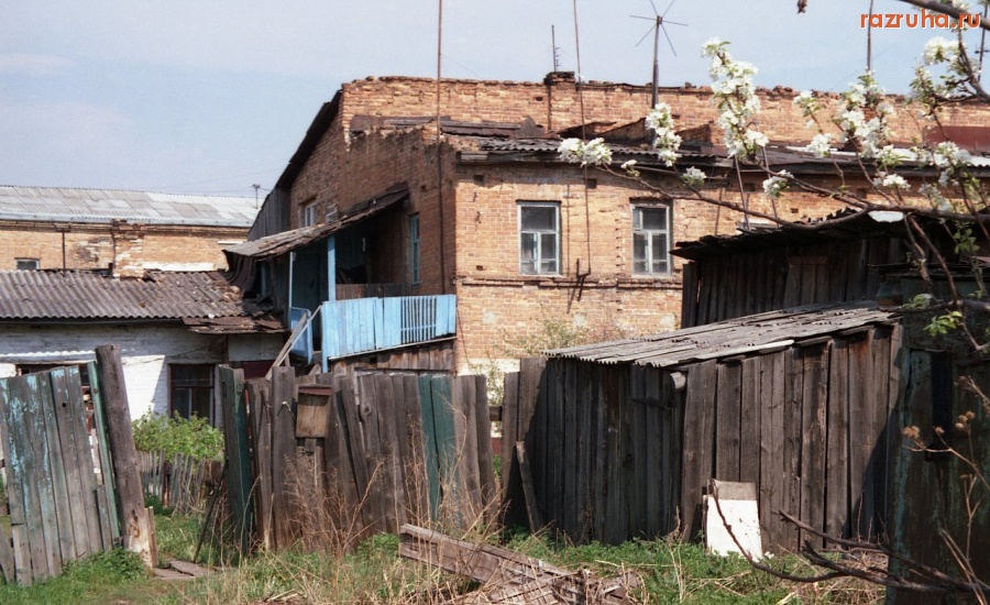 Ирбит - Двор с дровенниками