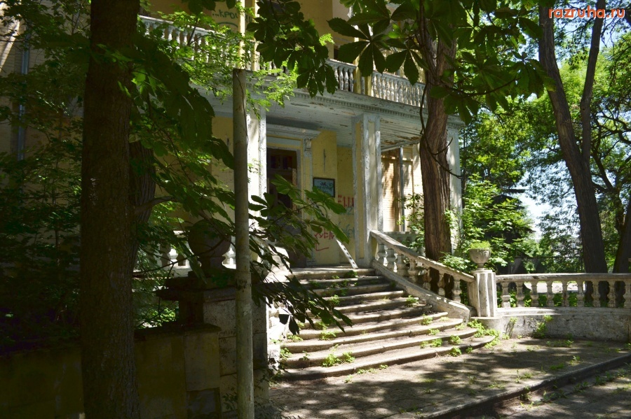 Ессентуки - Здание