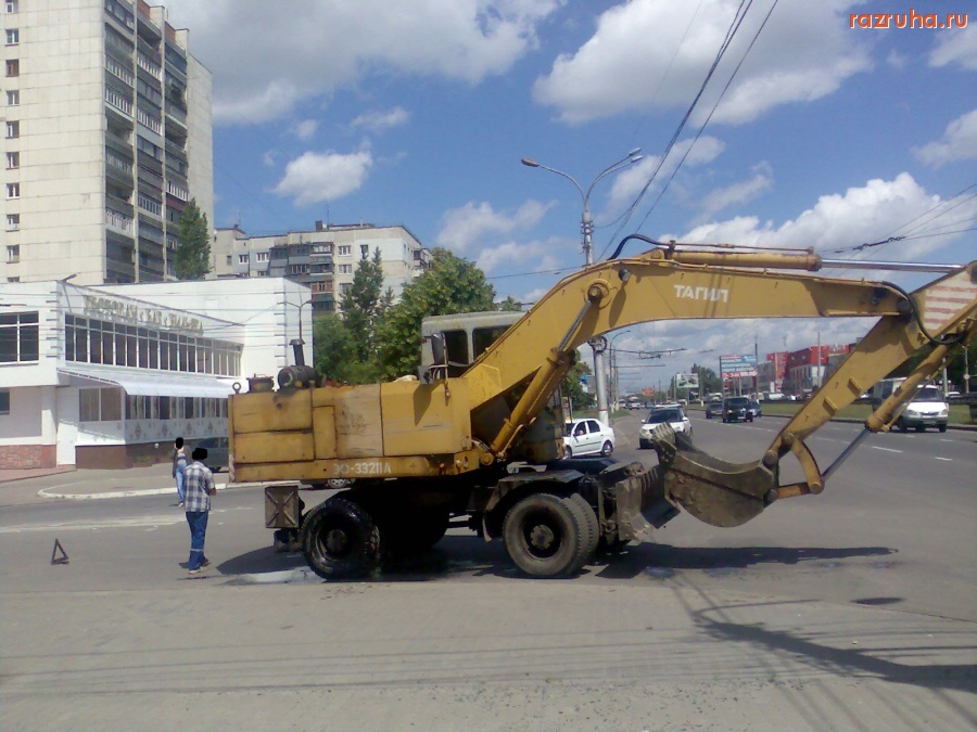 ДТП - Масло вытекло