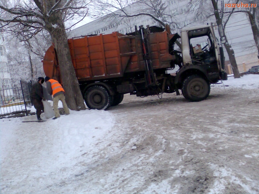 ДТП - Мусоровоз попал в ловушку
