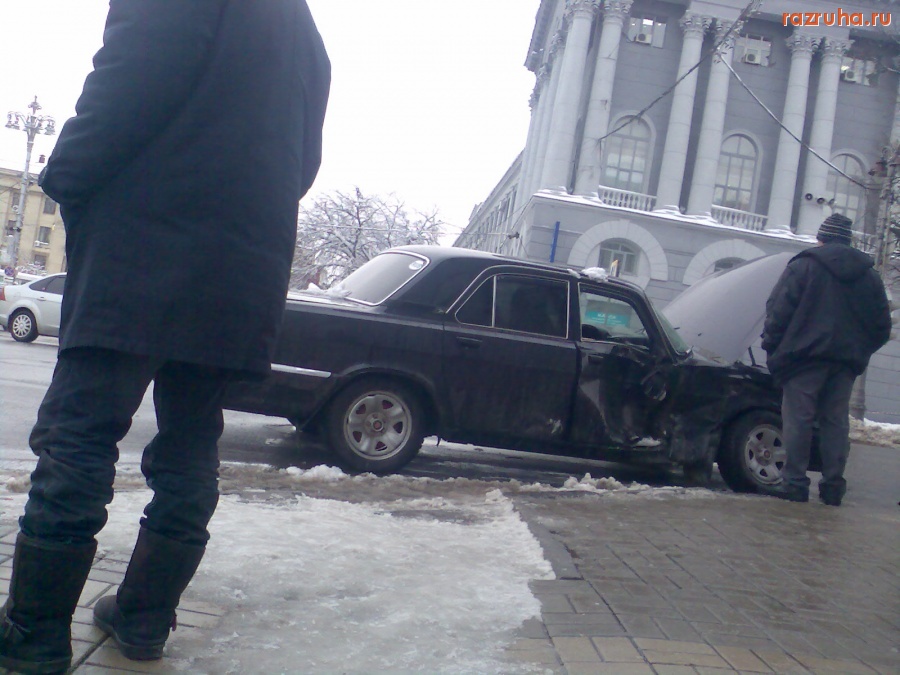 ДТП - Авария возле мэрии