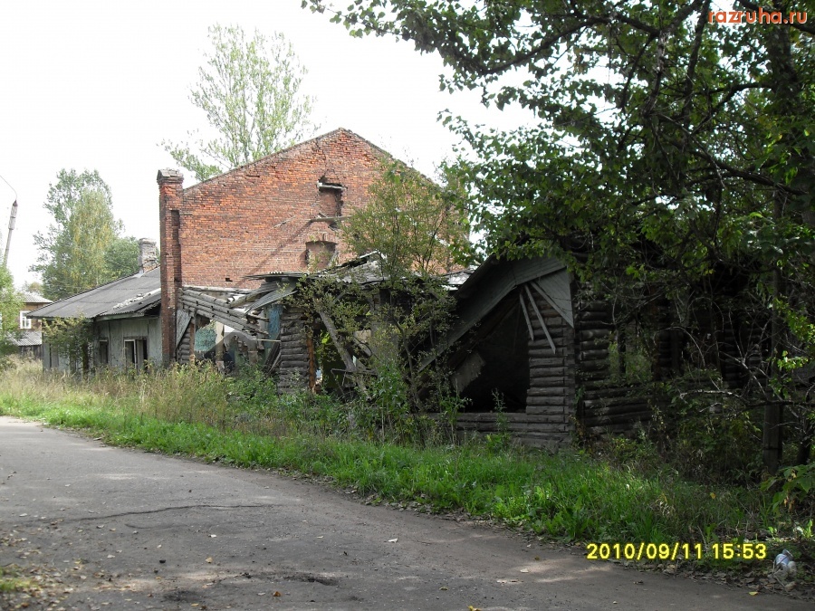 Бежецк - Вокзальная. Магазин и столовая ОРСа Ж/Д