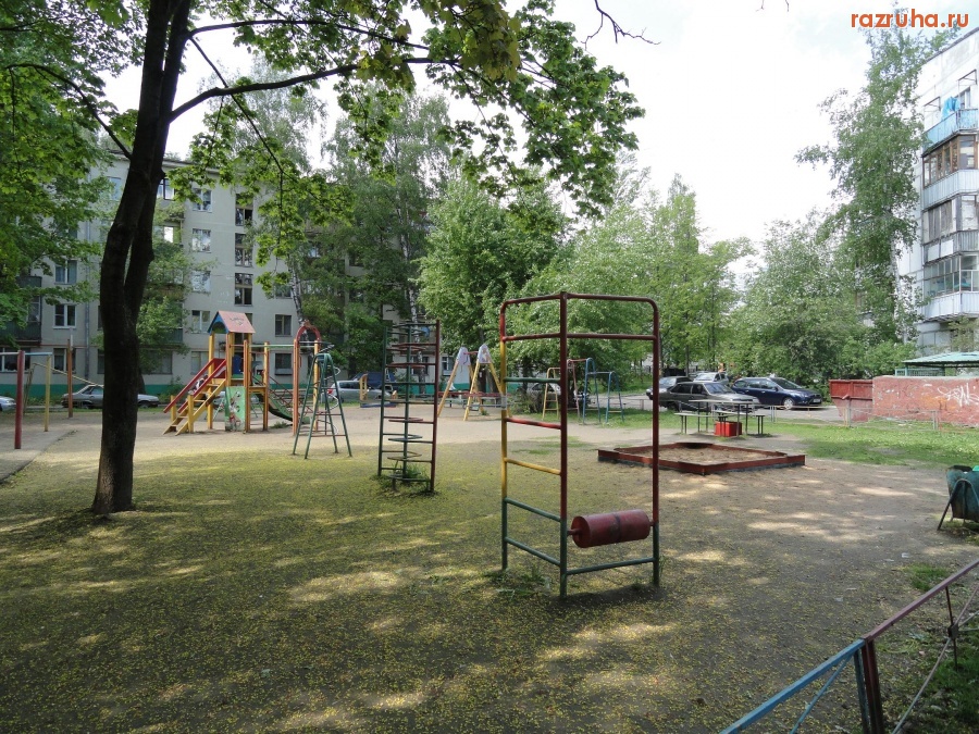 Москва - Детская площадка