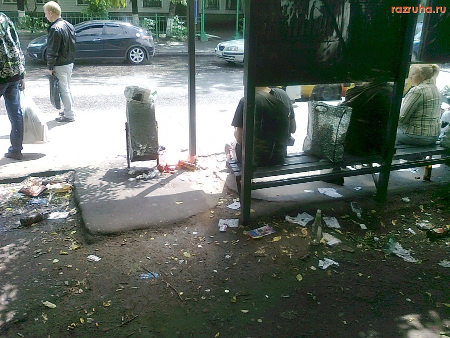 Москва - м.Полежаевская, автобусная остановка