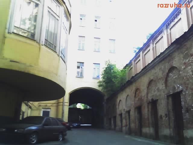 Москва - Двор-колодец