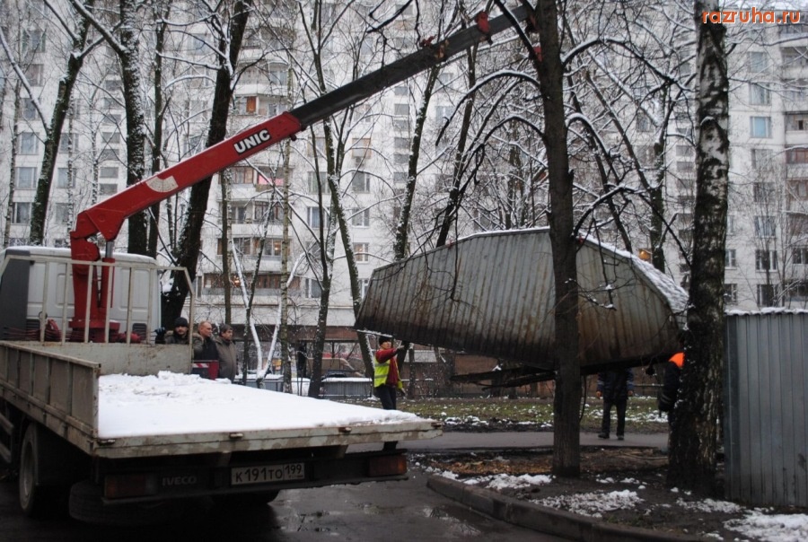 Москва - Снос тентов ул. Уральская дом 6 корпус 4