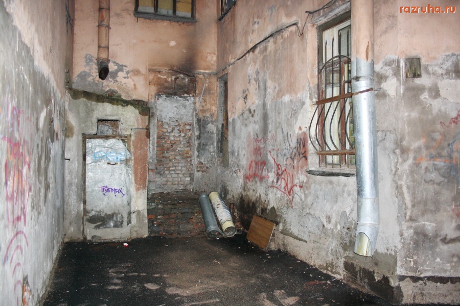 Санкт-Петербург - СПБ, Петроградский район, ПОКАЗУХА! Кошмары на ул. Ропшинской