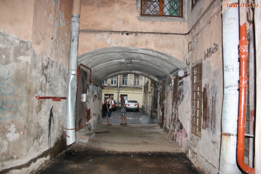 Санкт-Петербург - СПБ, Петроградский район, ПОКАЗУХА! Кошмары на ул. Ропшинской