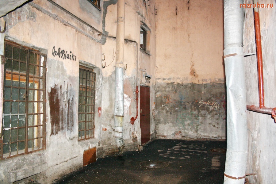 Санкт-Петербург - СПБ, Петроградский район, ПОКАЗУХА! Кошмары на ул. Ропшинской