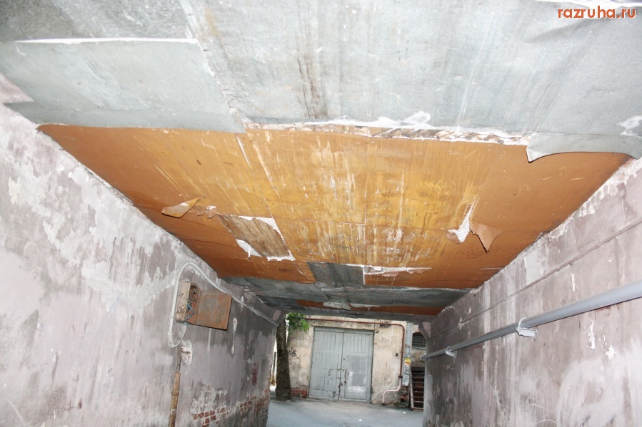 Санкт-Петербург - Санкт-Петербург, Петроградский район. Ул. Б. Монетная 10. Двор, фасад.