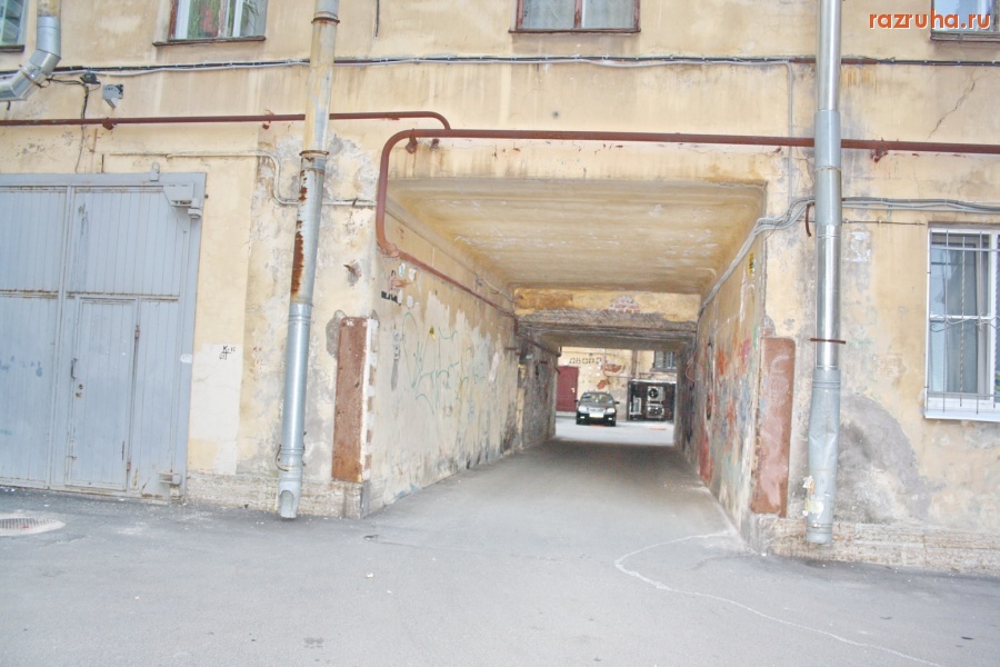 Санкт-Петербург - Санкт-Петербург, Каменностровский проспект, 26-28. Дом Бенуа. В отчетах показуха, на деле разруха.