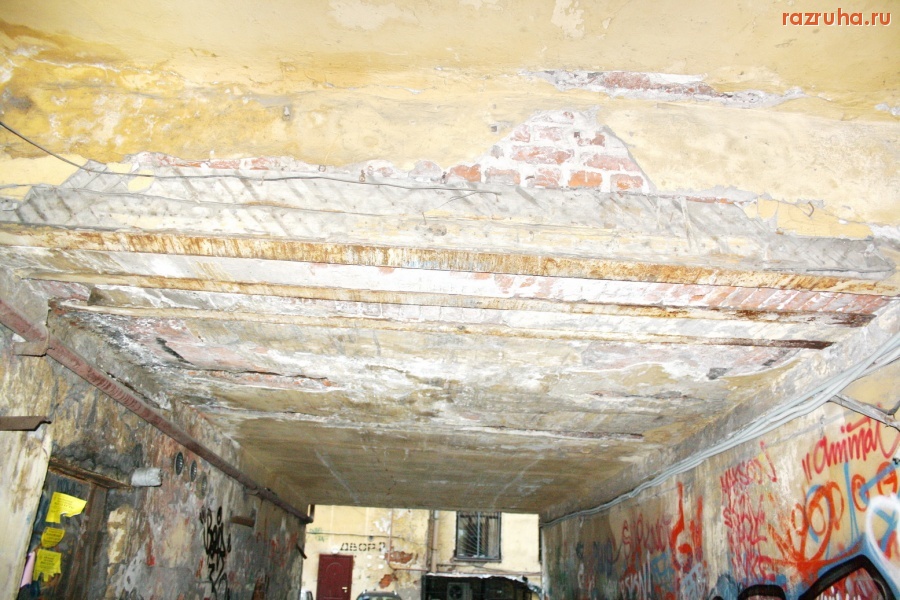 Санкт-Петербург - Санкт-Петербург, Каменностровский проспект, 26-28. Дом Бенуа. В отчетах показуха, на деле разруха.