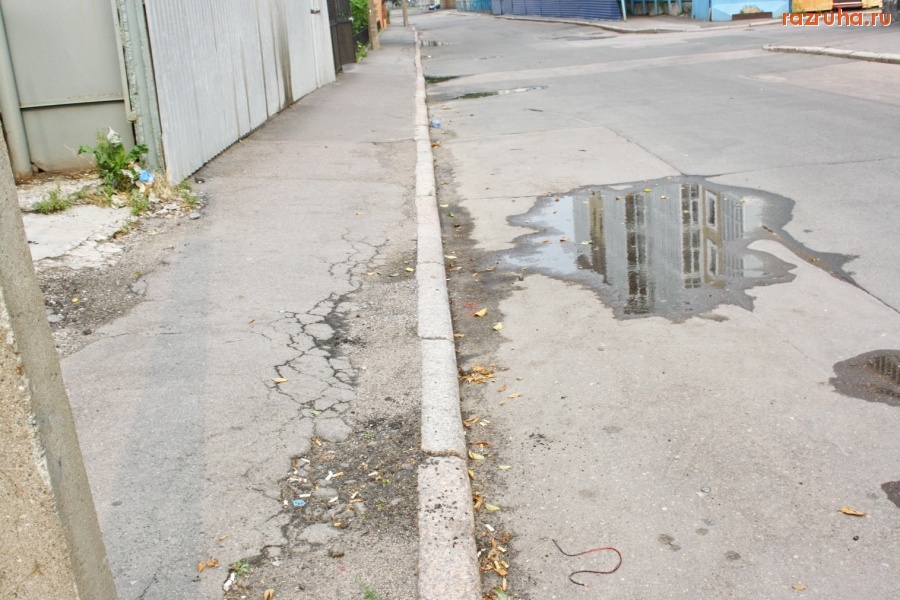 Санкт-Петербург - Петроградский район. Дороги, ведущие в Законодательное собрание. Алексей Делюкин: «…В 2009 году мы… завершили работы по асфальтированию и мощению плиткой более 500 тысяч кв.м. площади…»