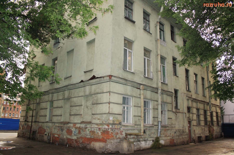 Санкт-Петербург - СПБ. ПЕТРОГРАДСКИЙ район. Дворы, фасады.
