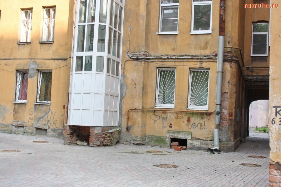 Санкт-Петербург - Петроградский район. Красного Курсанта, д. 51. Фасад.