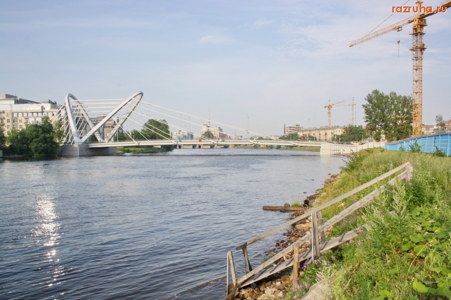 Санкт-Петербург - Петроградский район. Малая Невка. Набережная.