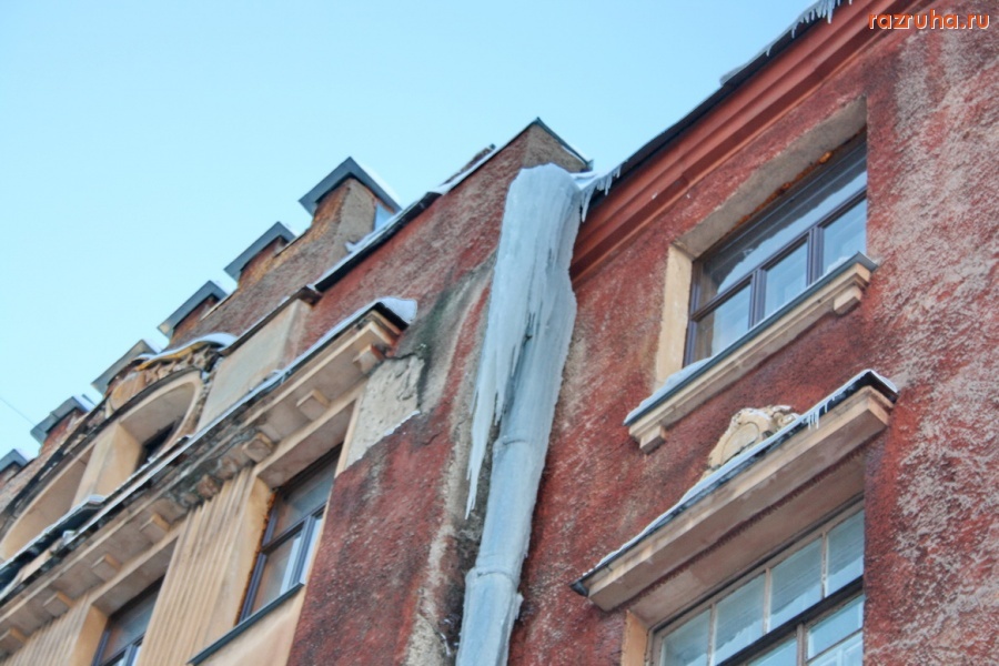 Санкт-Петербург - 3 Петроградская сторона. Чкаловский пр. 16 Архитектурные изыски.