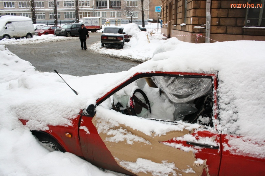 Санкт-Петербург - 2 Разбитая машина