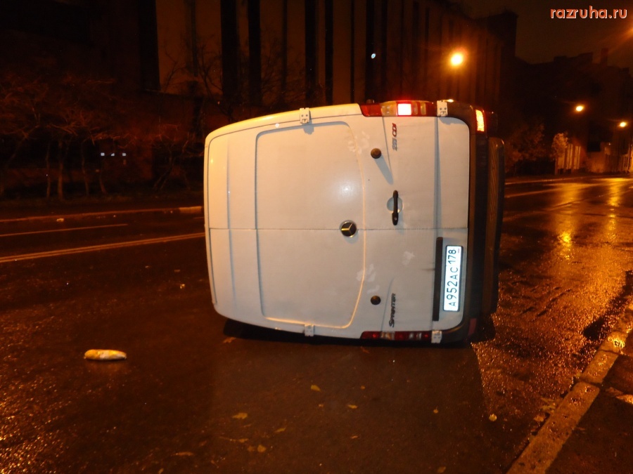 Санкт-Петербург - Петроградский район. АВАРИЯ.