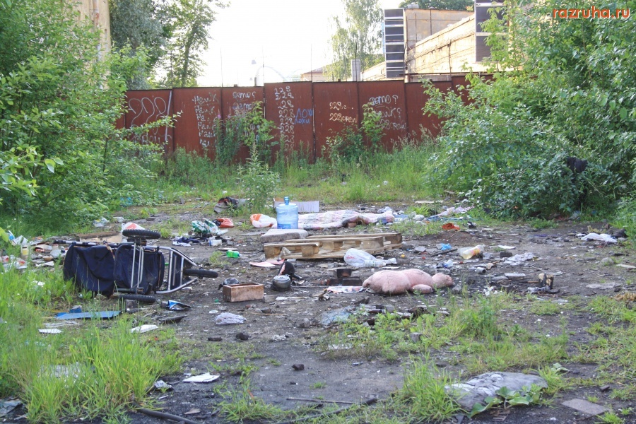 Санкт-Петербург - Непарадная Петроградка. Долгострой