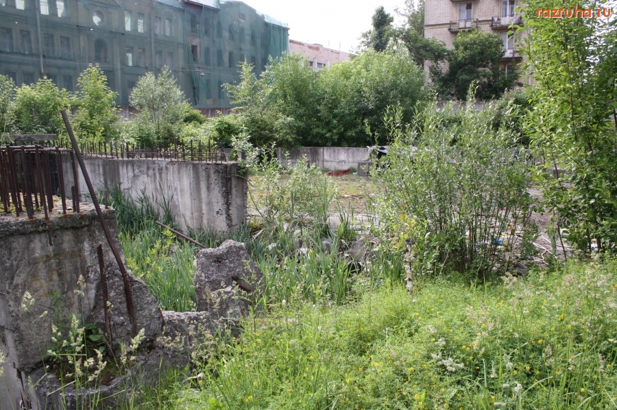 Санкт-Петербург - Непарадная Петроградка. Долгострой