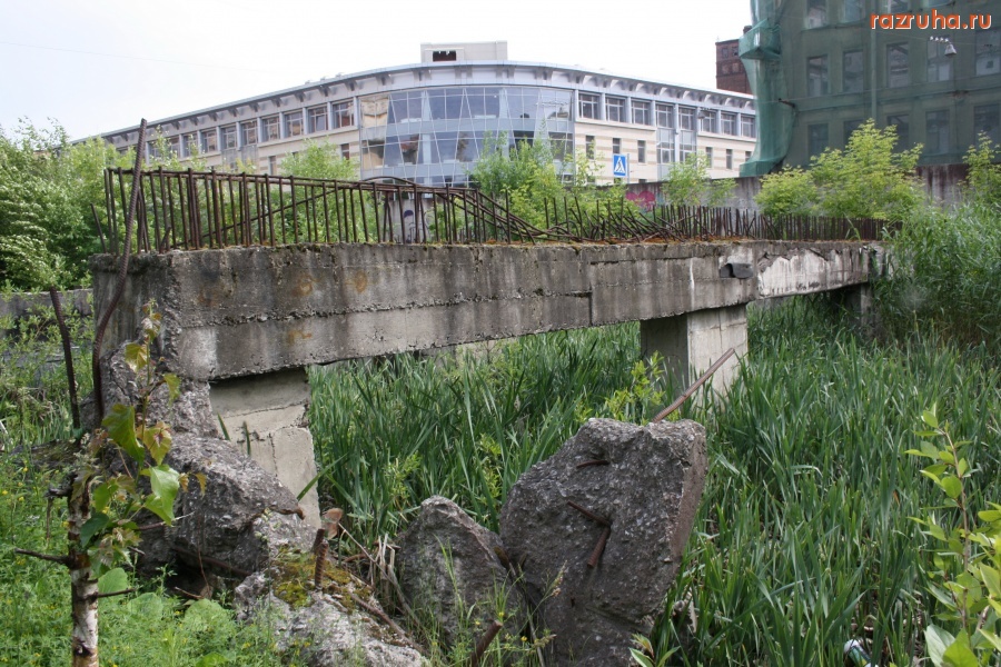 Санкт-Петербург - Непарадная Петроградка. Долгострой
