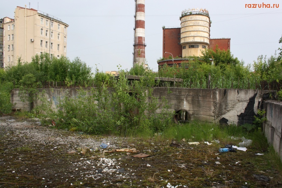 Санкт-Петербург - Непарадная Петроградка. Долгострой