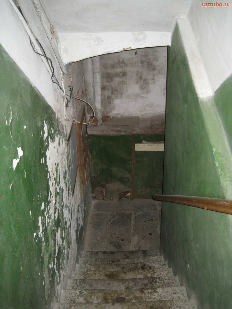 Санкт-Петербург - Ул. Рубинштейна, д. 28, лестница № 2.