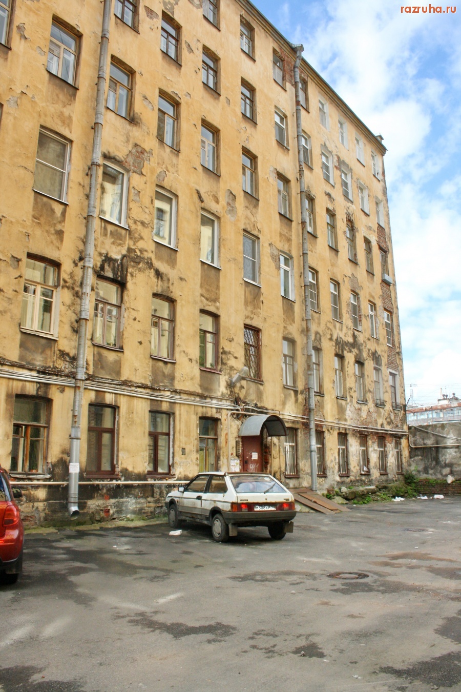 Санкт-Петербург - Непарадная Петроградка