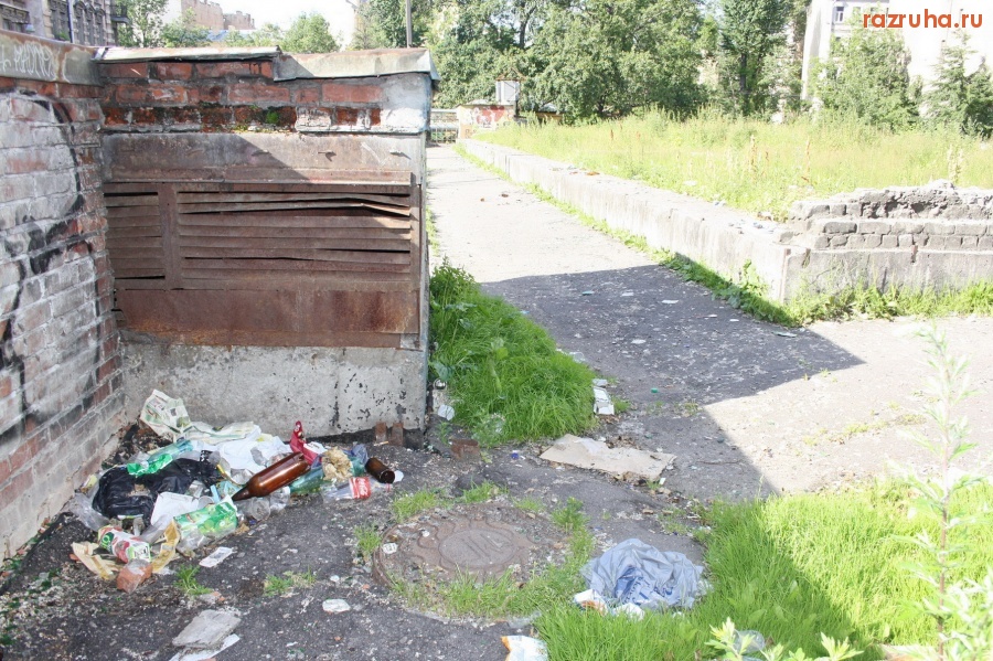 Санкт-Петербург - СПБ. ПЕТРОГРАДСКИЙ РАЙОН. КОШМАР НА ЛЮБАНСКОМ
