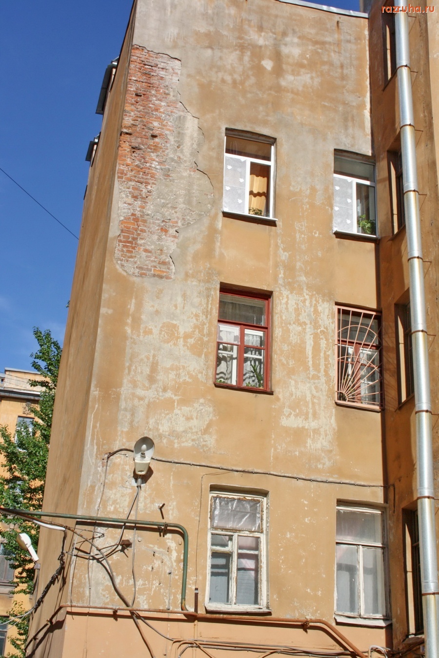 Санкт-Петербург - СПБ, Петроградский р-н. ТСЖ ул. Добролюбова 7.