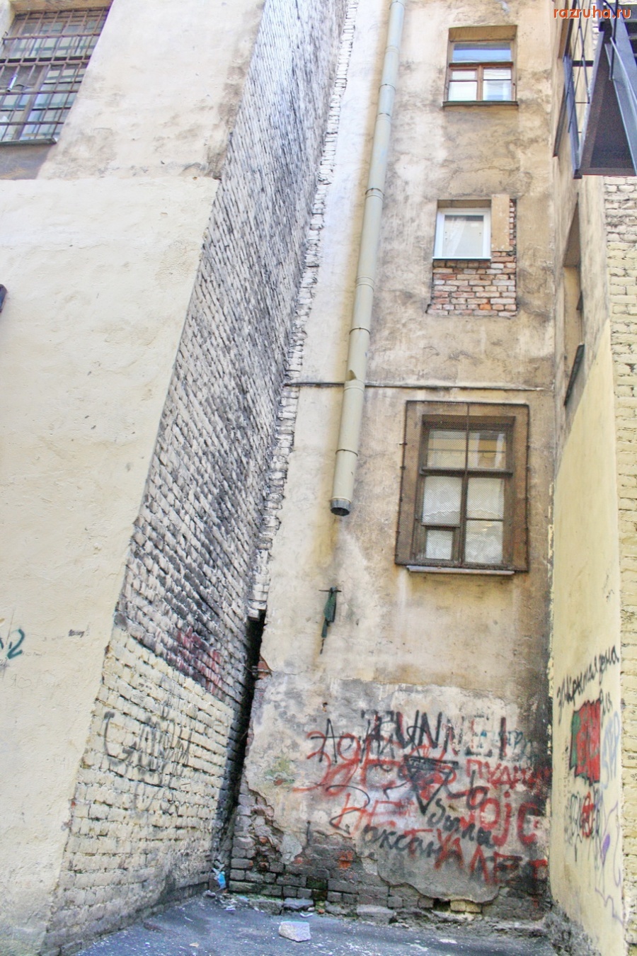 Санкт-Петербург - СПБ. ПЕТРОГРАДСКИЙ РАЙОН, ул. ЗВЕРИНСКАЯ, д. 26