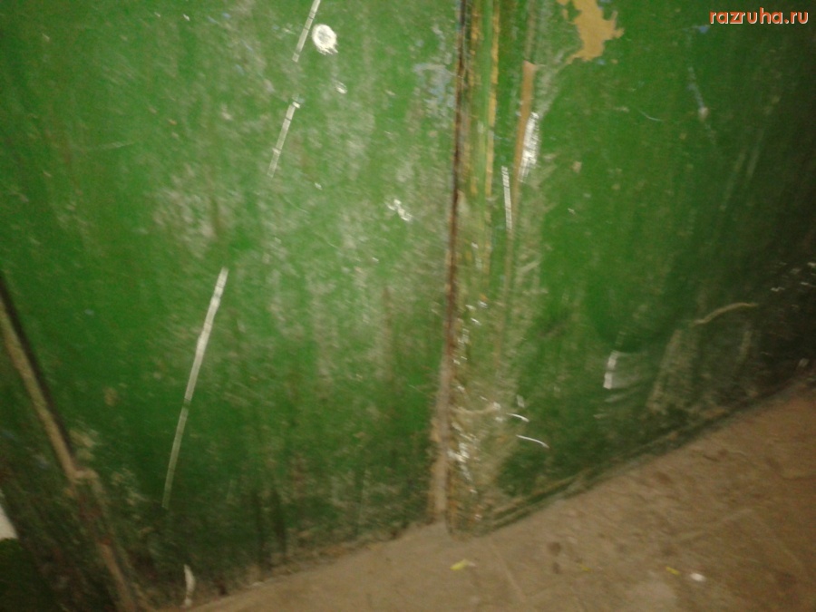 Тобольск - двери в подъезде