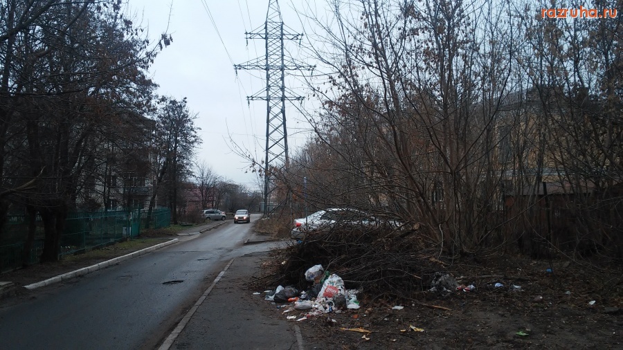 Орёл - Улица Автовокзальная в ожидании уборки.