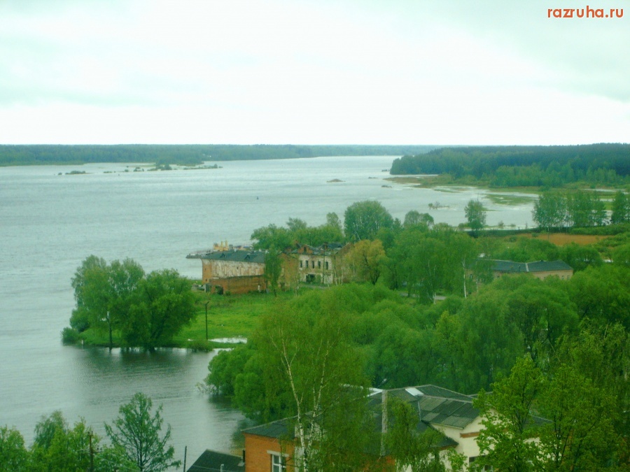 Мышкин - Заброшенные дома