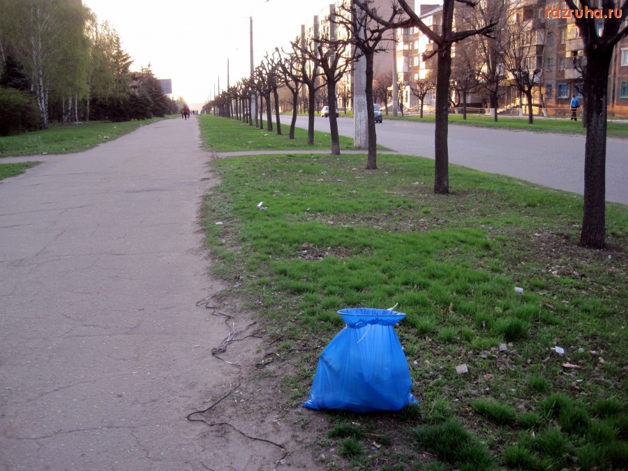 Краматорск - Оригинальные урны на Парковой