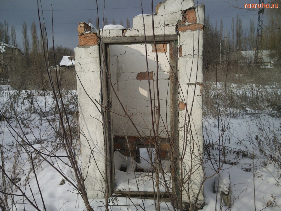 Торез - Разруха не щадит даже сортиры