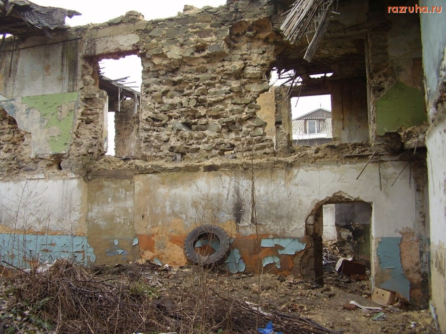 Донецк - Внутри дома