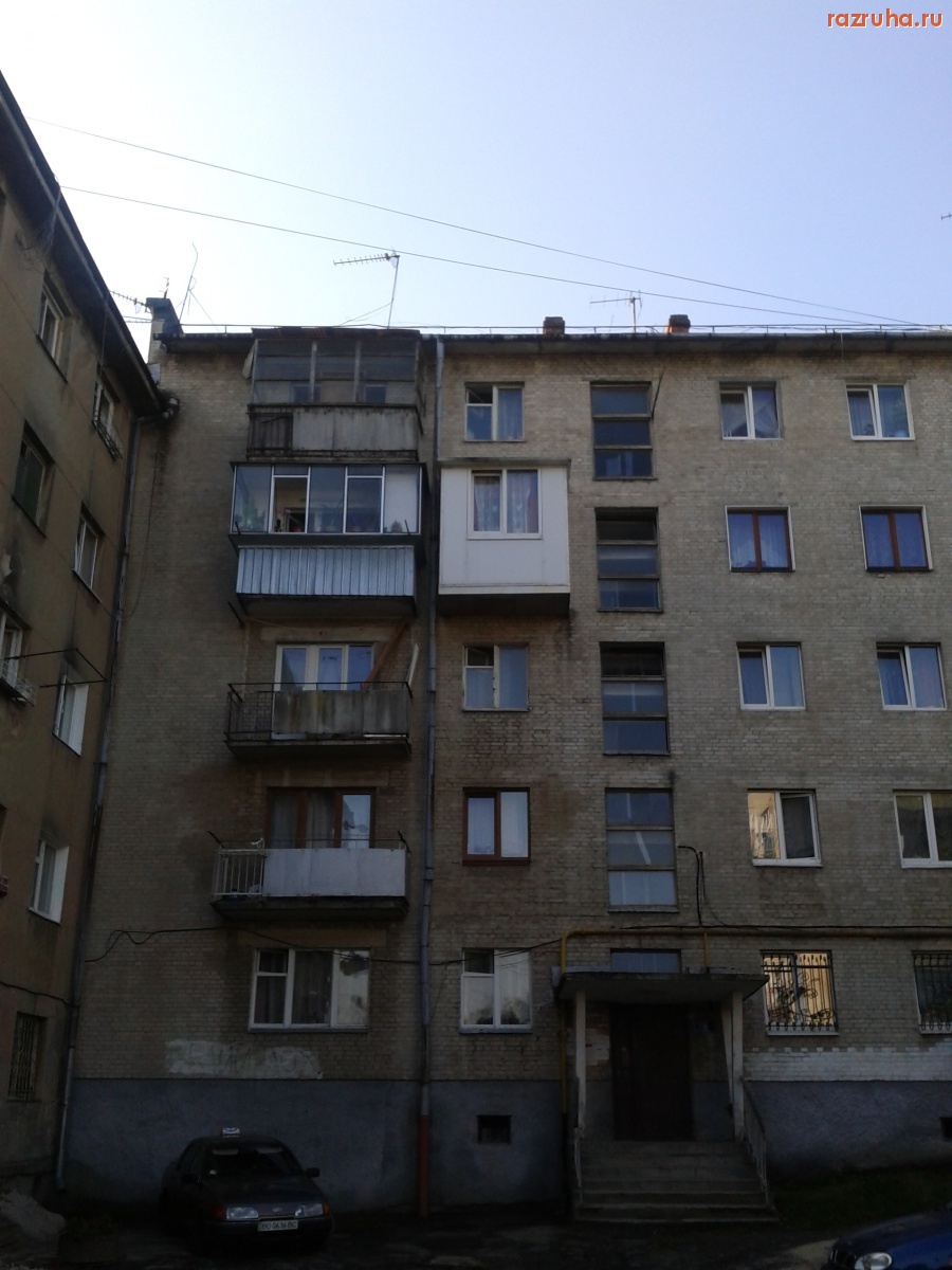 Львов - самострой на домах