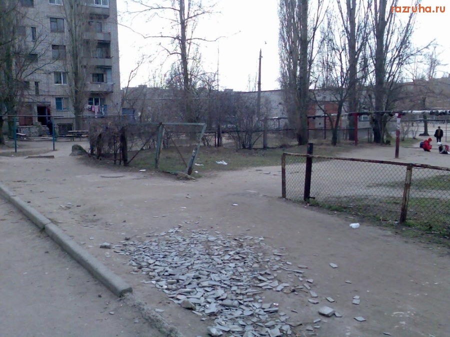 Николаев - Забор школы