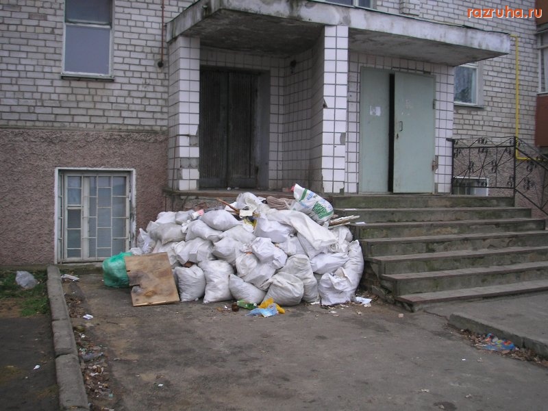 Николаев - Подъезд