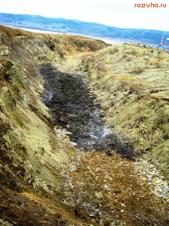 Гусиноозерск - Городская свалка горит.