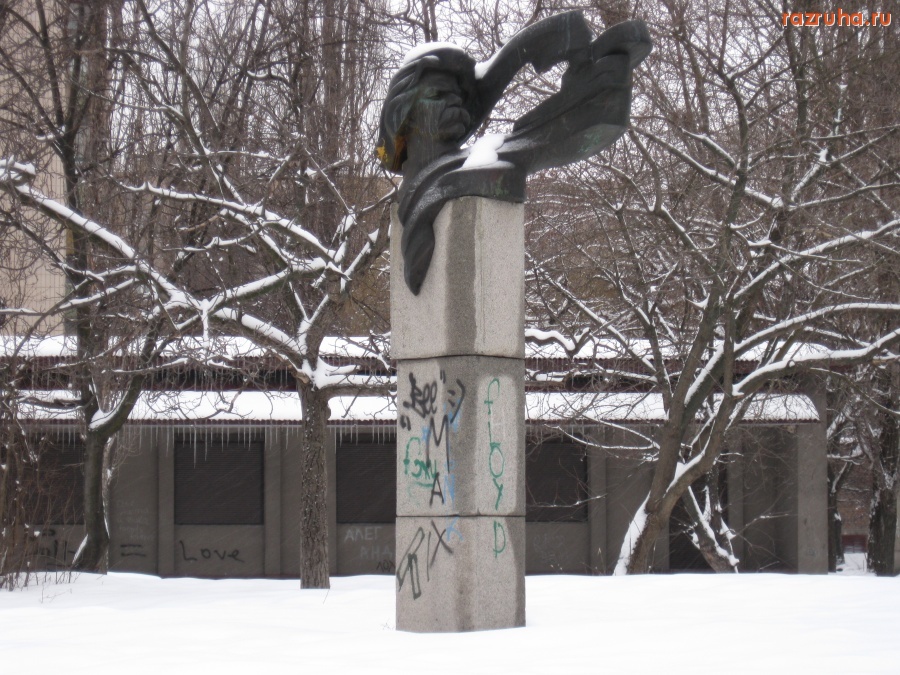 Черкасcы - Памятник