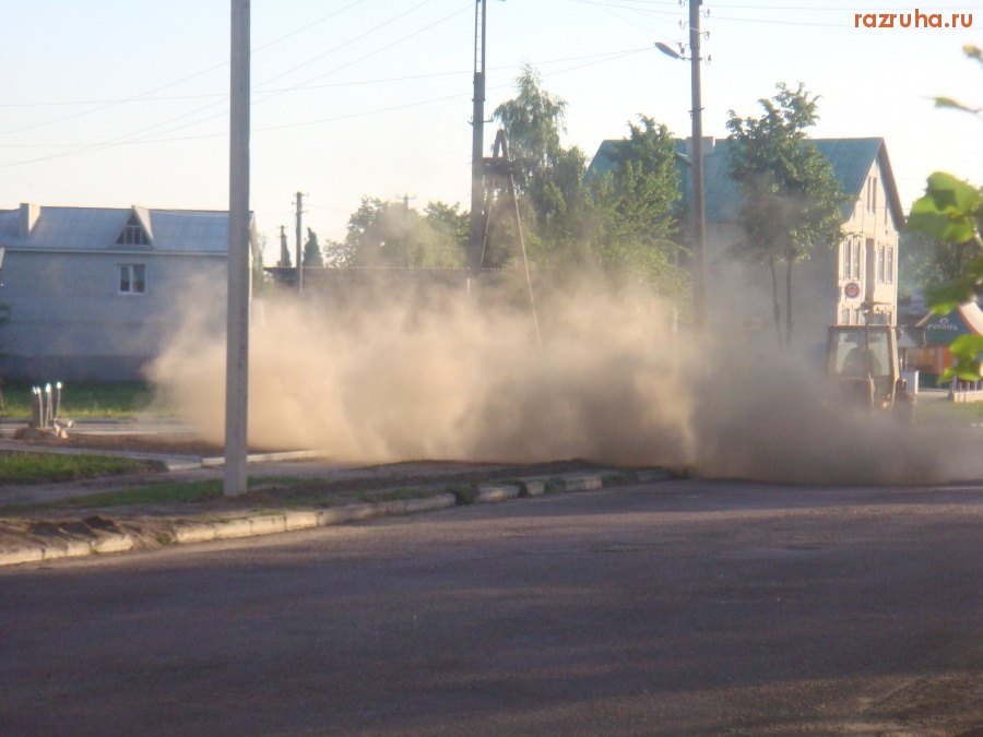 Кролевец - Уборка улиц продолжается!