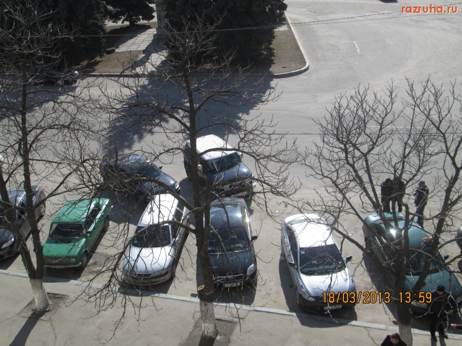 Умань - Парковка по быдлячему.